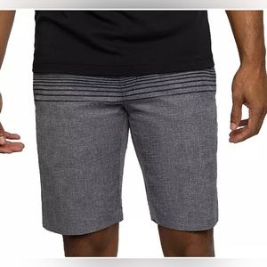 Travis Mathew Eco Collection Hybrid Playa Del Carmen Golf Shorts in size 30.